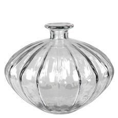Lisa Scalloped Vase