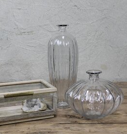 Lisa Scalloped Vase