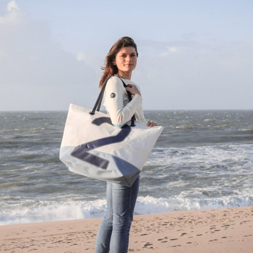 727 Sailbags Recycled Sail Carla Travel Bag