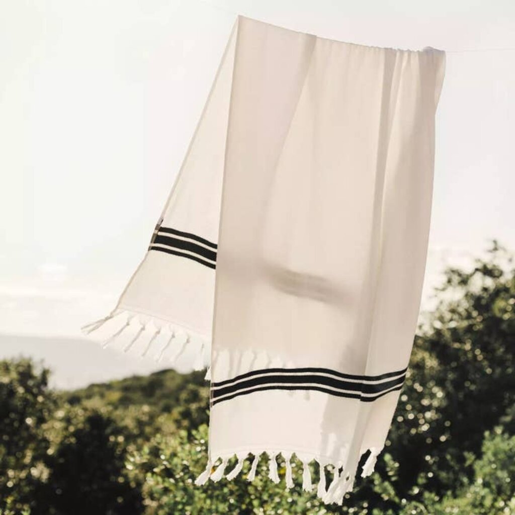 Tuitti Beach Towel