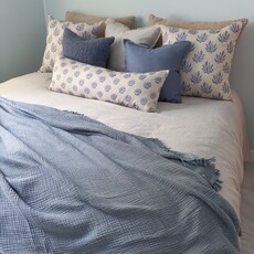 Oversized Crinkle Blanket