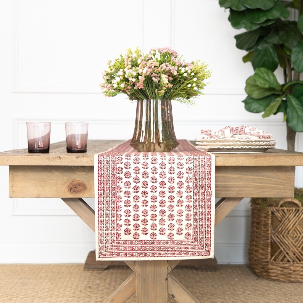 Elise Table Runner