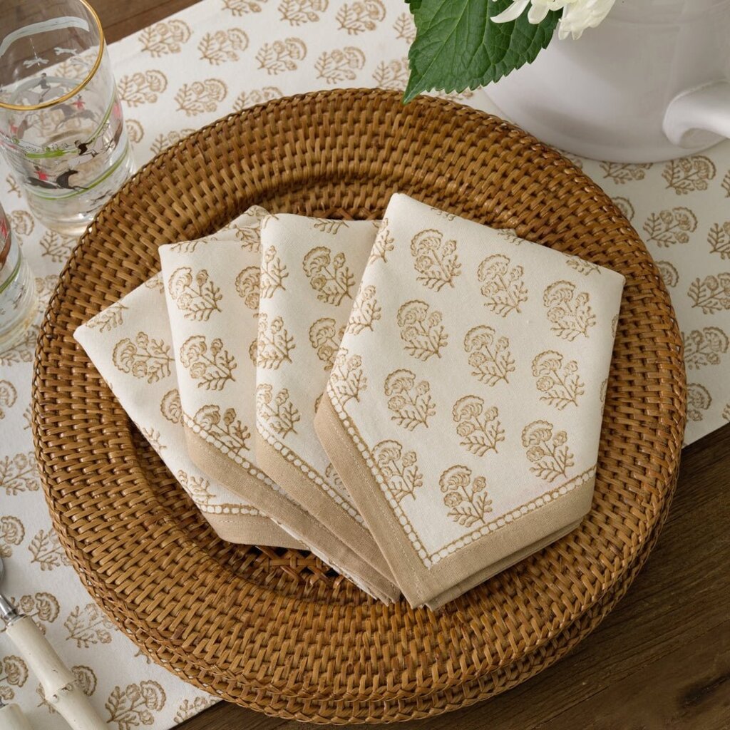 Anika Napkin