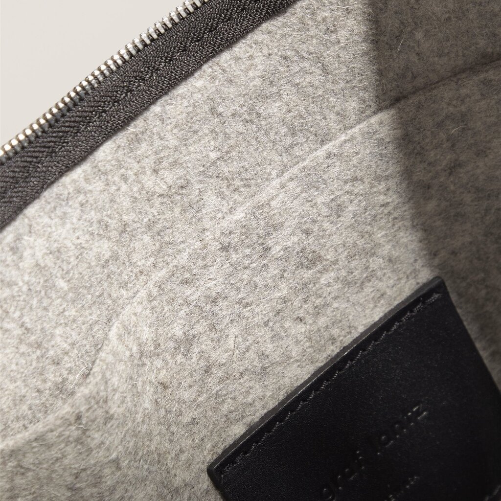 Graf Lantz Graf Lantz Hana Merino Wool Hobo Bag