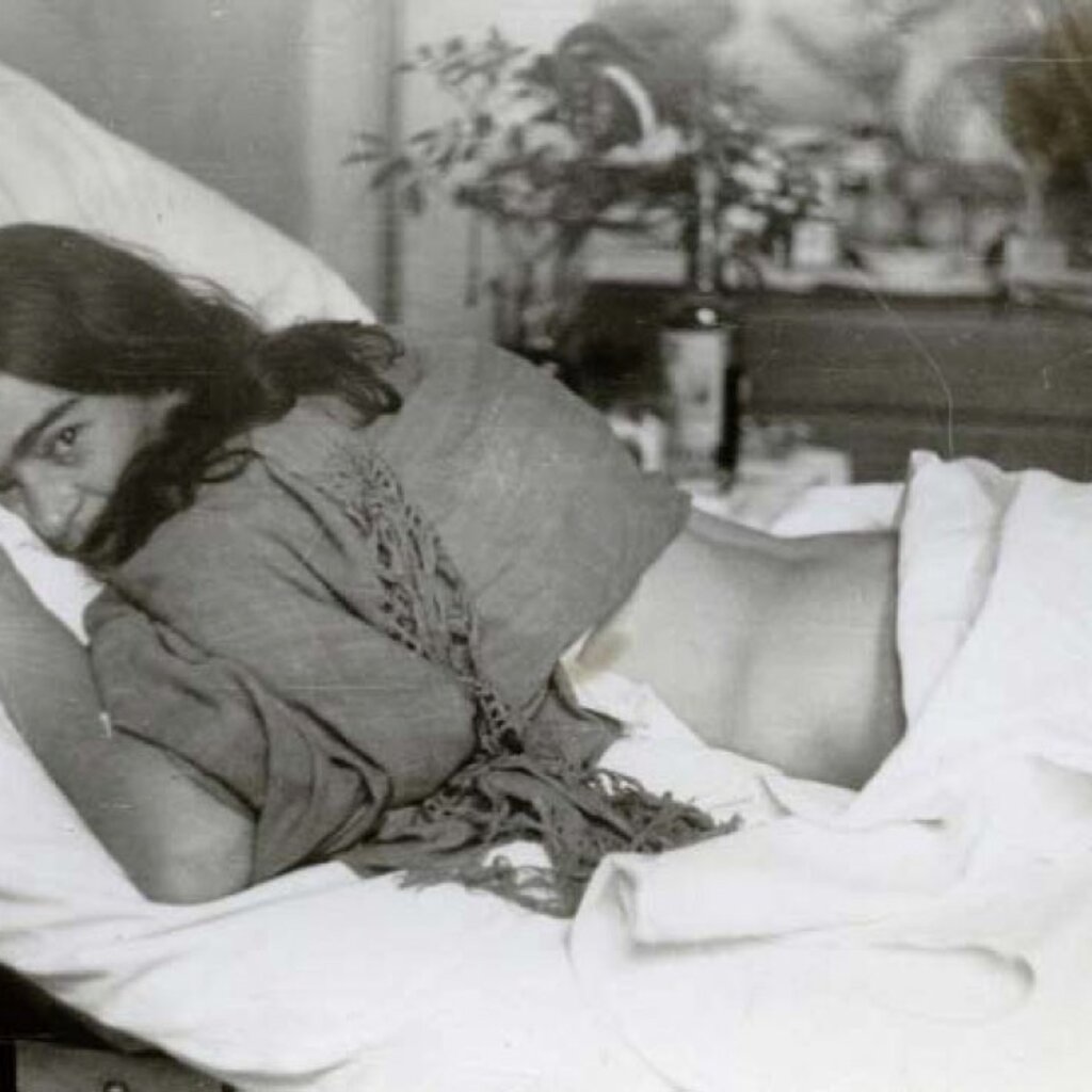 Frida Kahlo: Her Photos