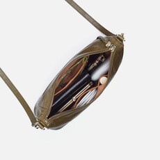 Hobo Hobo Darcy Carry-All Crossbody