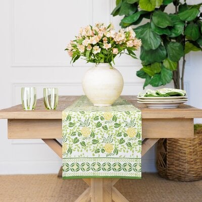 Pineapple Party Runner