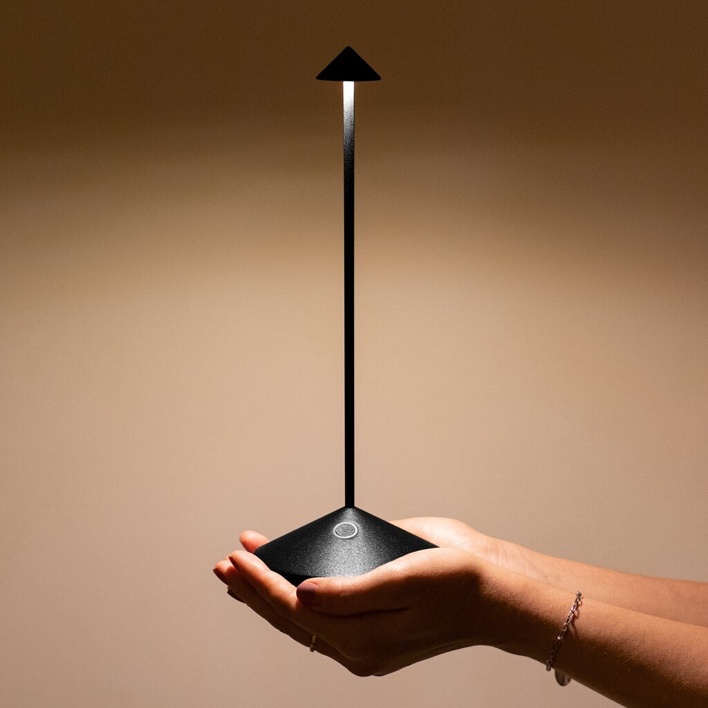 Zafferano Pina Pro Table Lamp