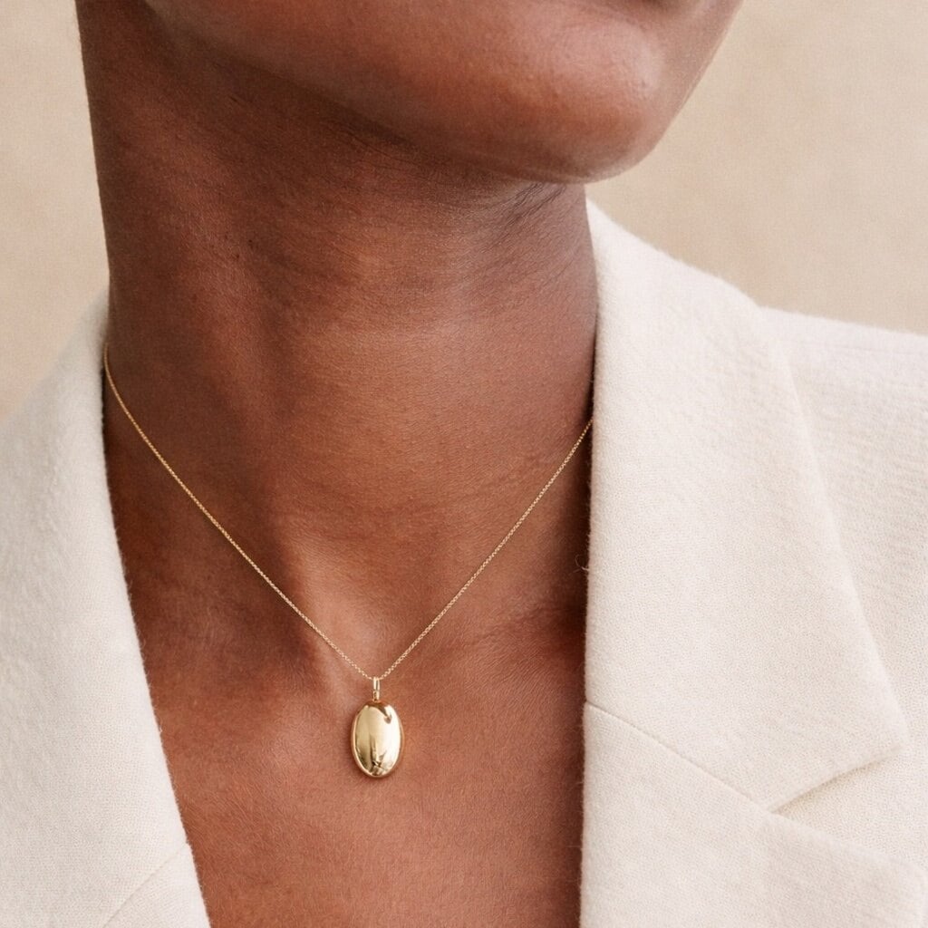 Oval Pendant Necklace