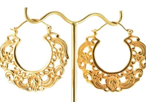 Maya Duchess Standard in Yellow Gold