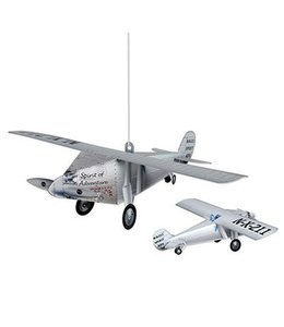 The Beistle Company 3-D Airplane Centerpiece