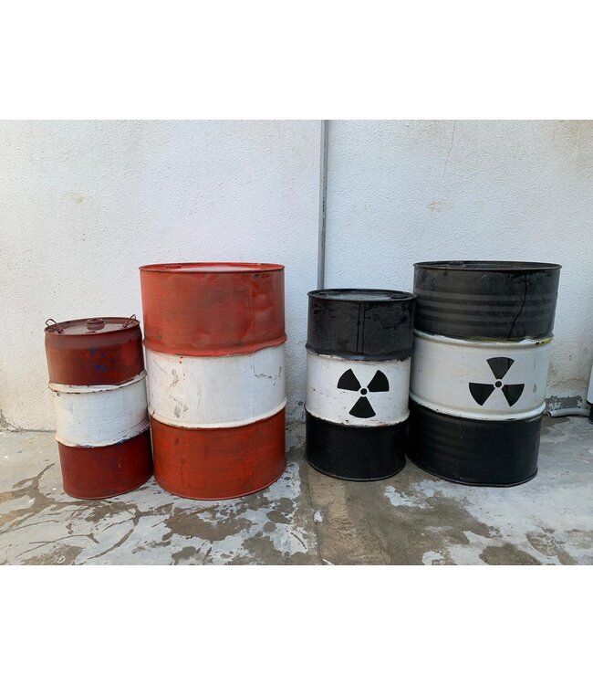 Metal Barrels (87x58) cm  Red & white Rental