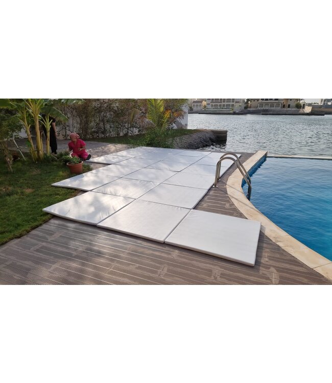 Play Pen Mat All white 4Pcs of 1X1m-Rental