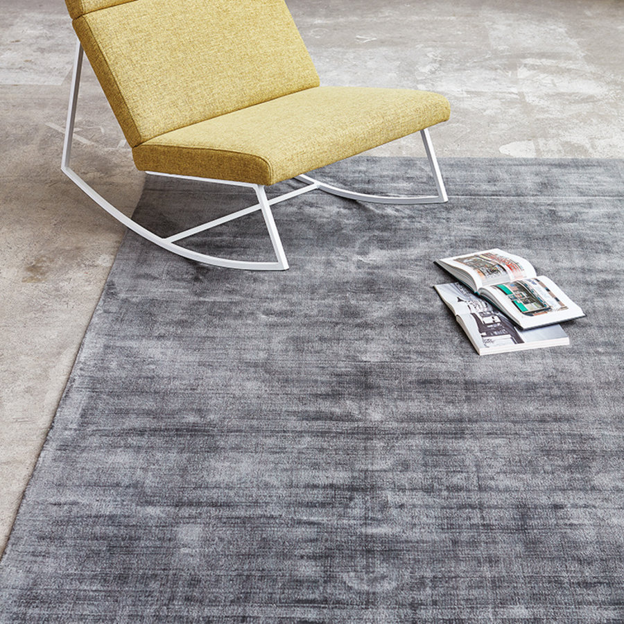 FUMO RECTANGULAR RUG by Gus* Modern