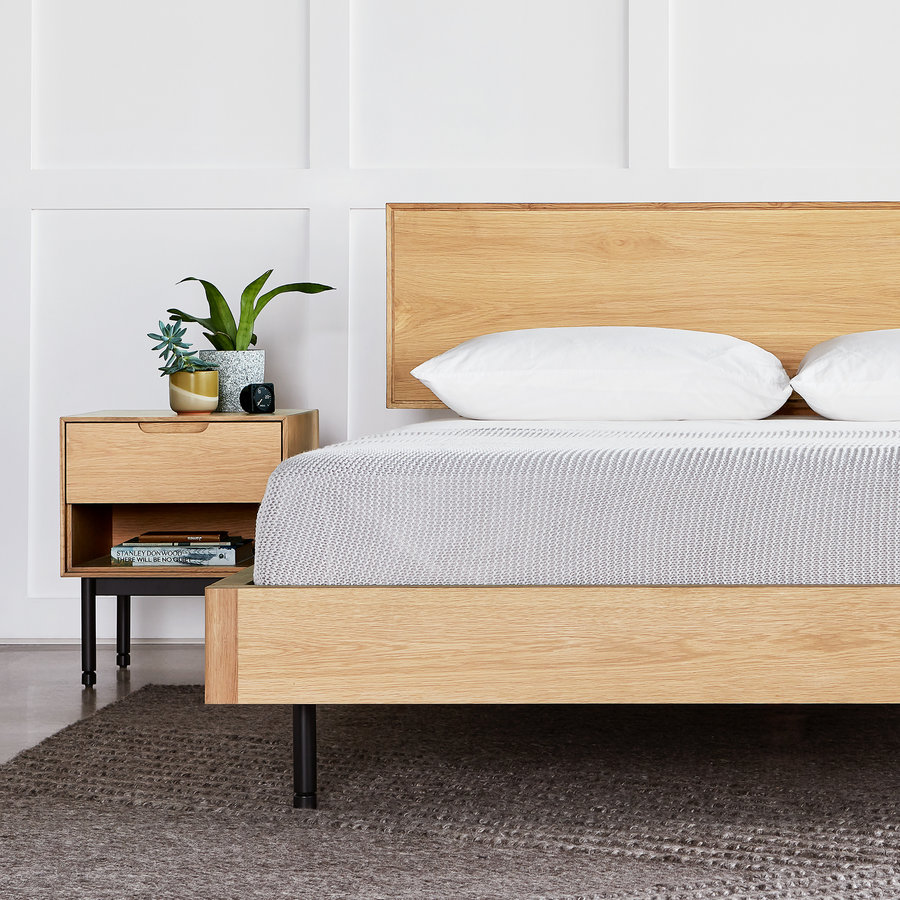 MUNRO BED WHITE OAK