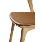 BOK CHAIR - VARNISHED OAK - COGNAC LEATHER by Ethnicraft