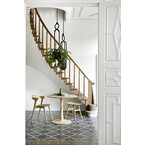 TORSION DINING TABLE - VARNISHED OAK - ROUND 35.5'' by Ethnicraft