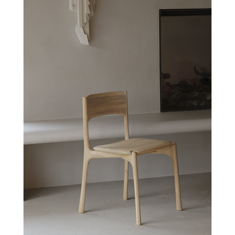 CHAISE PI
