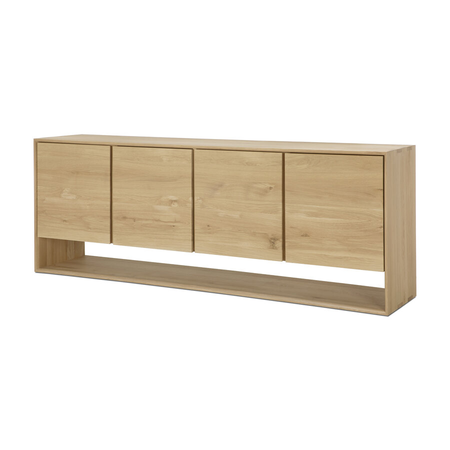 BUFFET NORDIC - CHÊNE HUILÉ - 4 PORTES 82.5'' par Ethnicraft