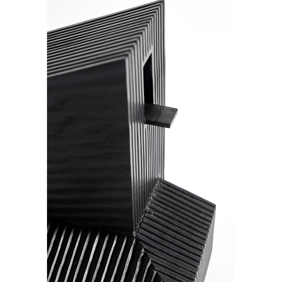 MODERN FARHOUSE - ACAJOU VERNI - NOIR par Ethnicraft