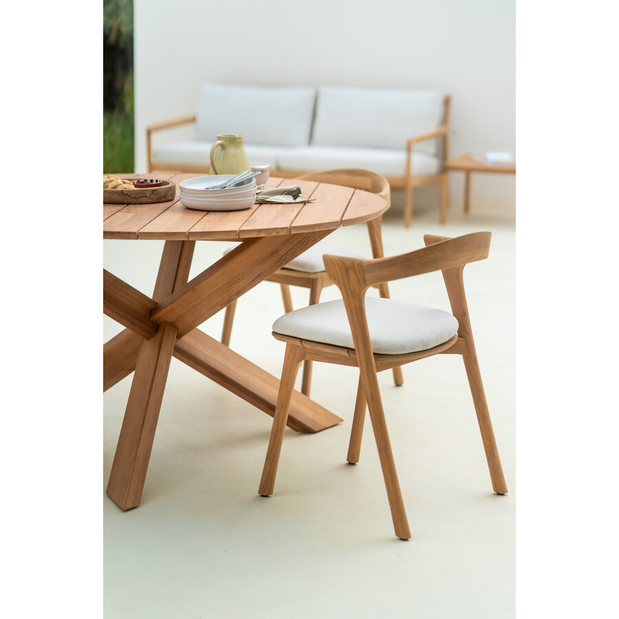 TABLE EXTÉRIEURE RONDE CIRCLE - TECK 53.5'' par Ethnicraft