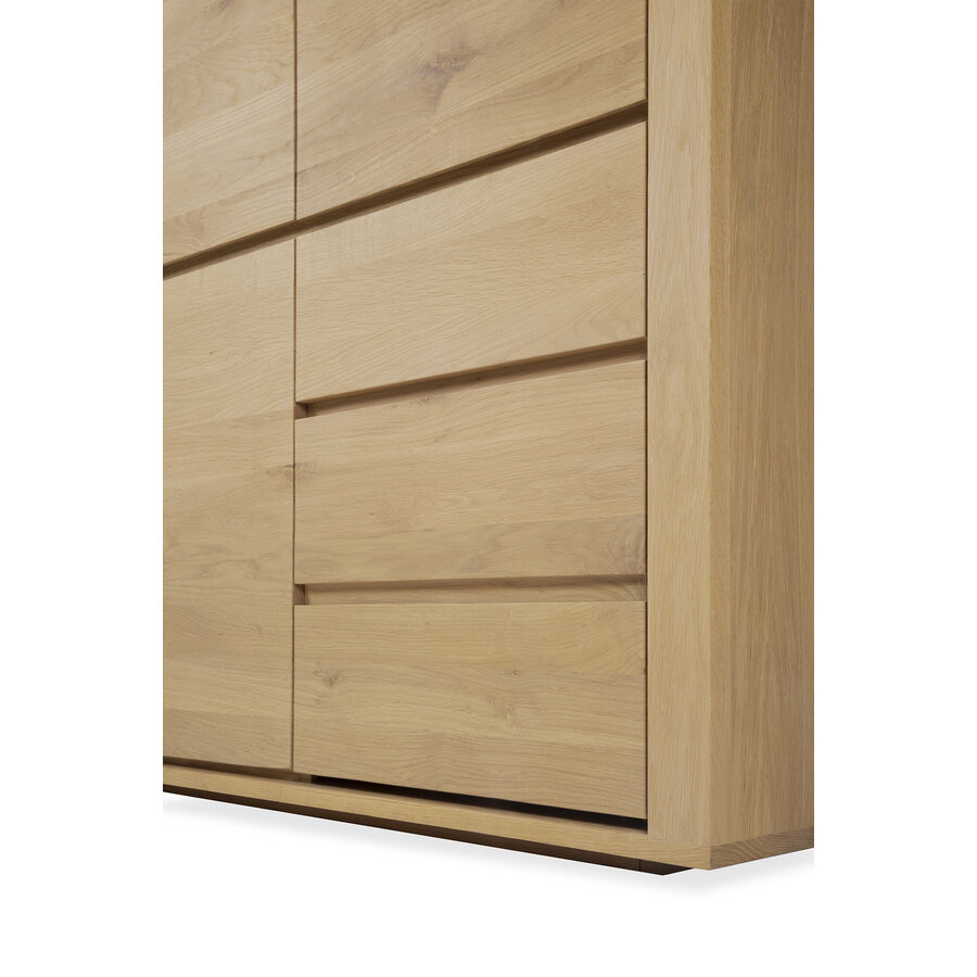 SHADOW DRESSER - OILED OAK - 3 DOORS - 2 DRAWERS by Ethnicraft