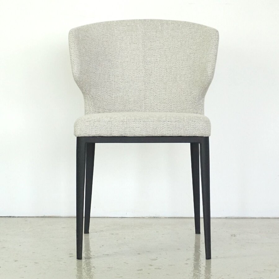 CHAISE CABO BEIGE / BASE MÉTAL NOIR