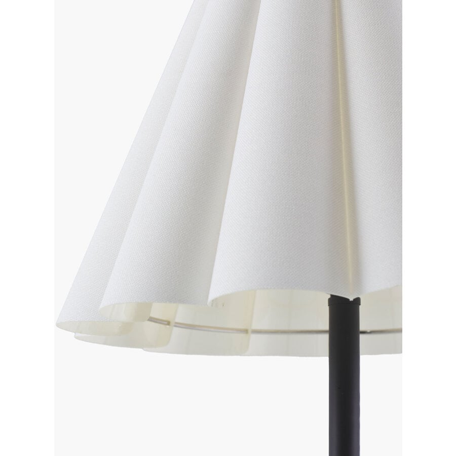 LEYNAR TABLE LAMP BLACK