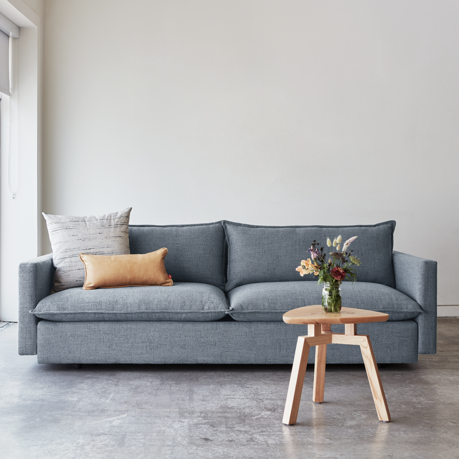 SOLA SOFA by Gus* Modern