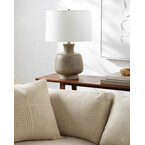 BELTON TABLE LAMP