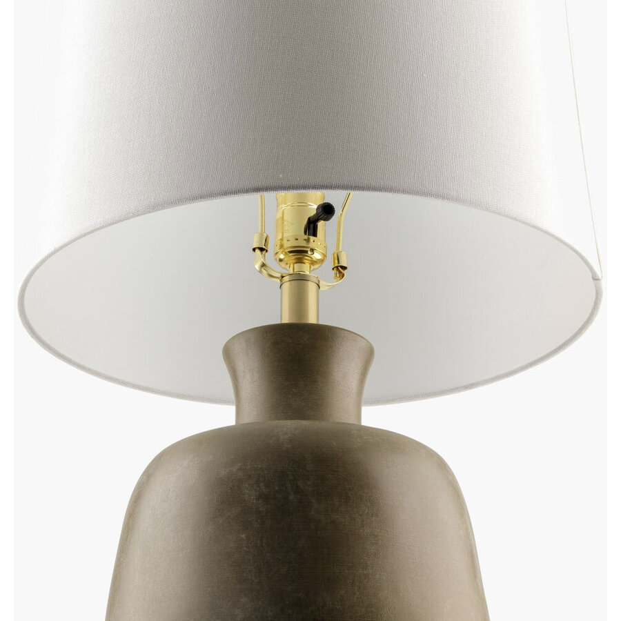 BELTON TABLE LAMP