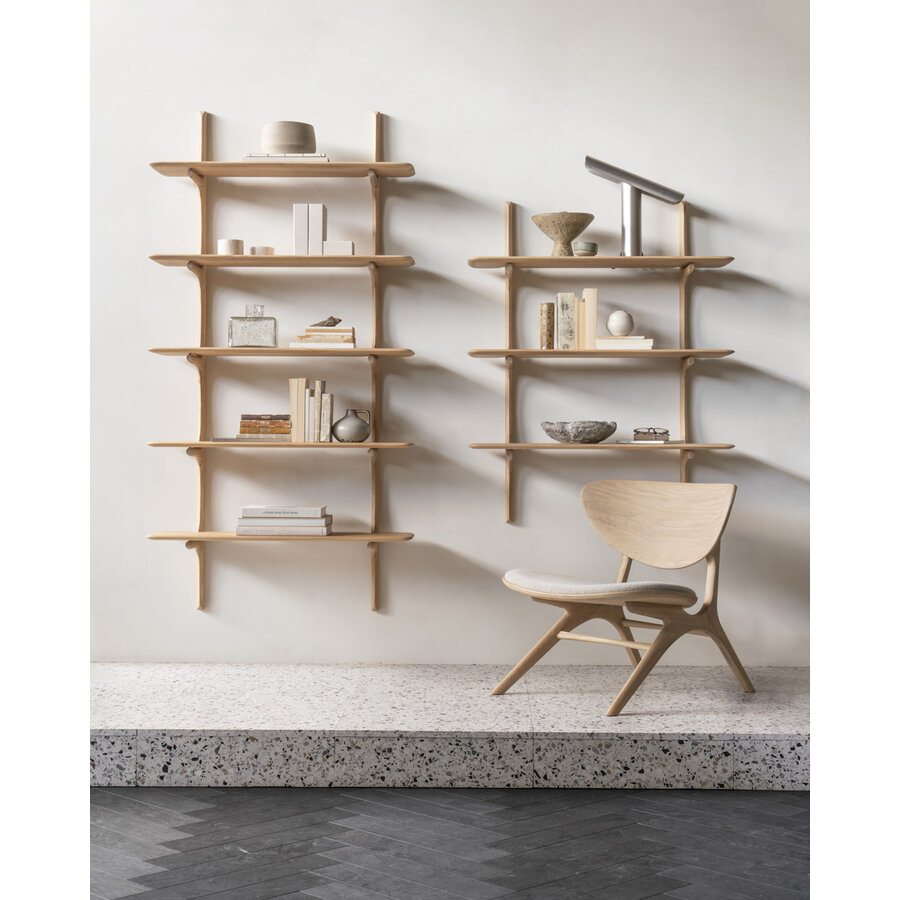 ÉTAGÈRE MURALE PI - 5 TABLETTES par Ethnicraft