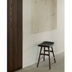 OSSO TABLE STOOL - VARNISHED BROWN TEAK - BLACK LEATHER by Ethnicraft