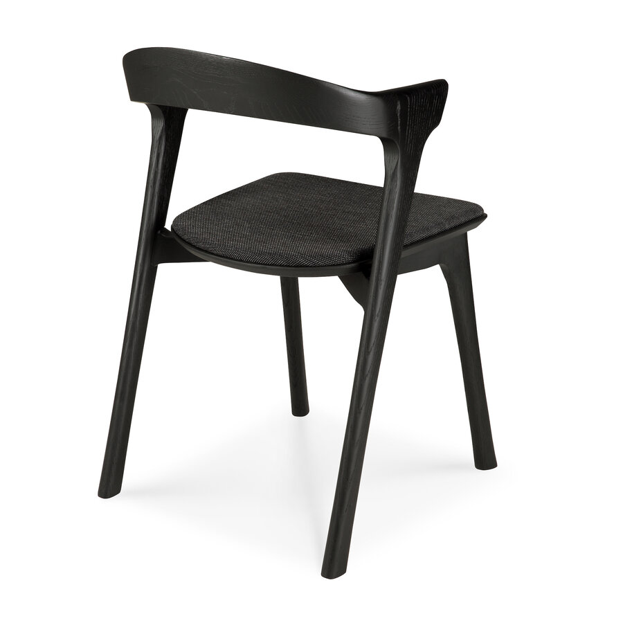 BOK CHAIR - VARNISHED OAK - BLACK - SOFT BLACK FABRIC by Ethnicraft
