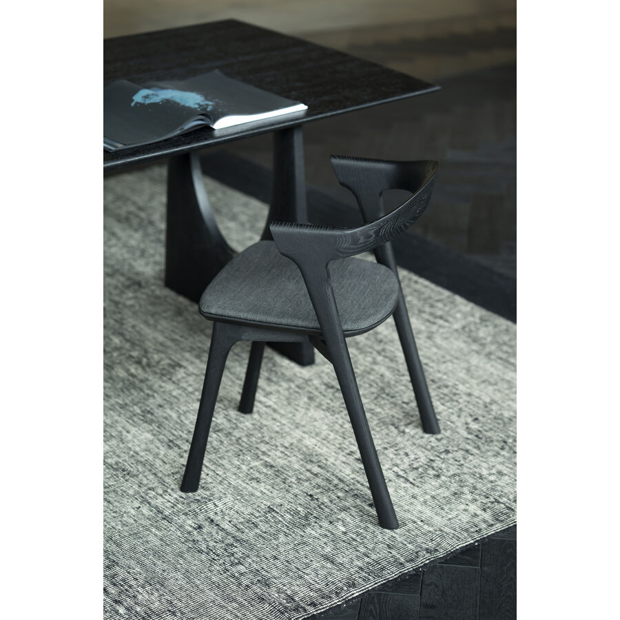 BOK CHAIR - VARNISHED OAK - BLACK - SOFT BLACK FABRIC by Ethnicraft