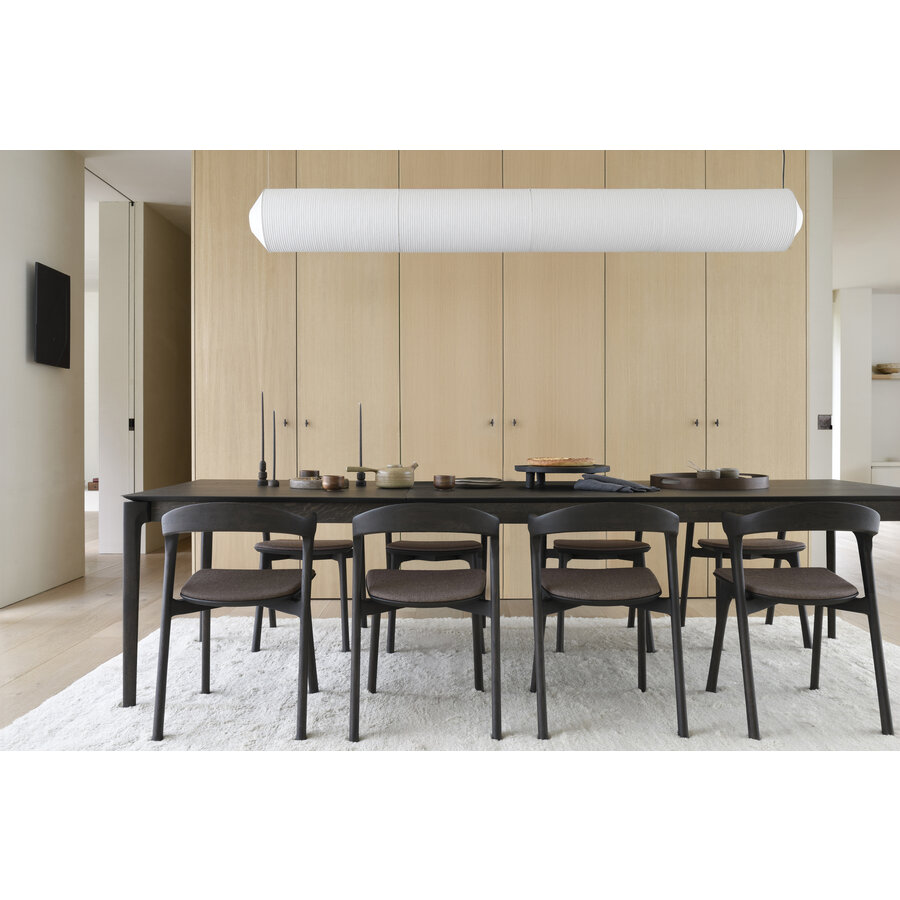 CHAISE BOK - CHÊNE VERNI - BRUN - TISSU BRUN CHAUD  par Ethnicraft