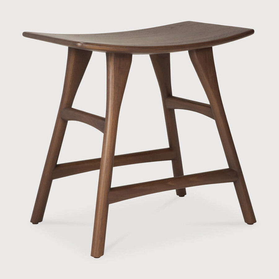 TABOURET DE TABLE OSSO - TECK VERNI - BRUN par Ethnicraft
