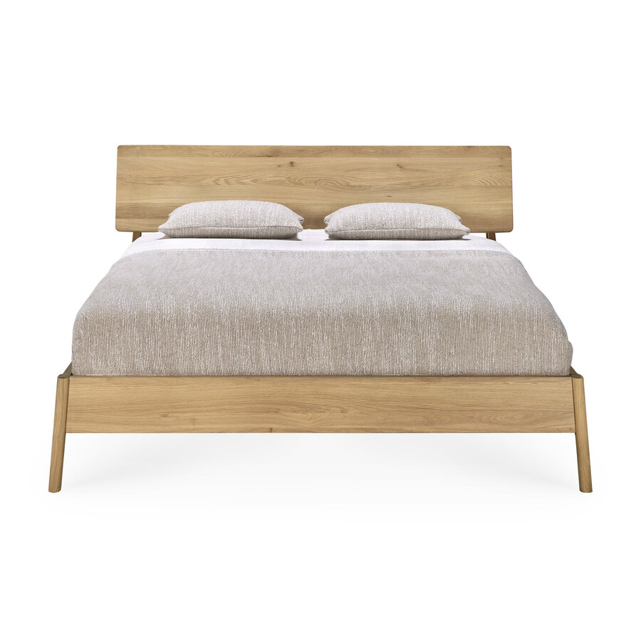 AIR BED - OILED OAK by Ethnicraft