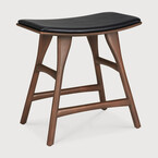 TABOURET DE TABLE OSSO - TECK VERNI BRUN - CUIR NOIR par Ethnicraft