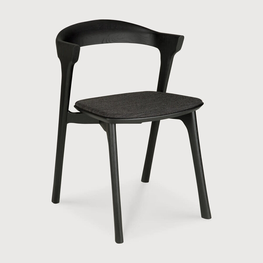 CHAISE BOK - CHÊNE VERNI - NOIR - TISSU SOFT BLACK par Ethnicraft
