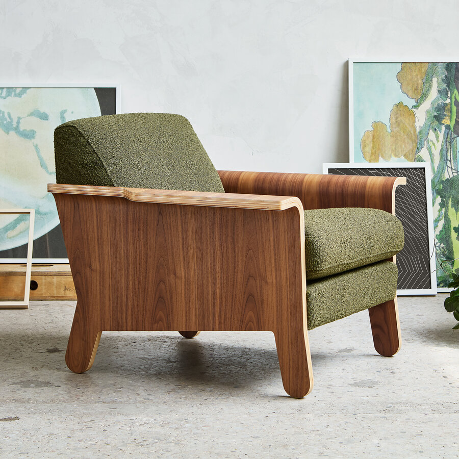 LODGE ARMCHAIR