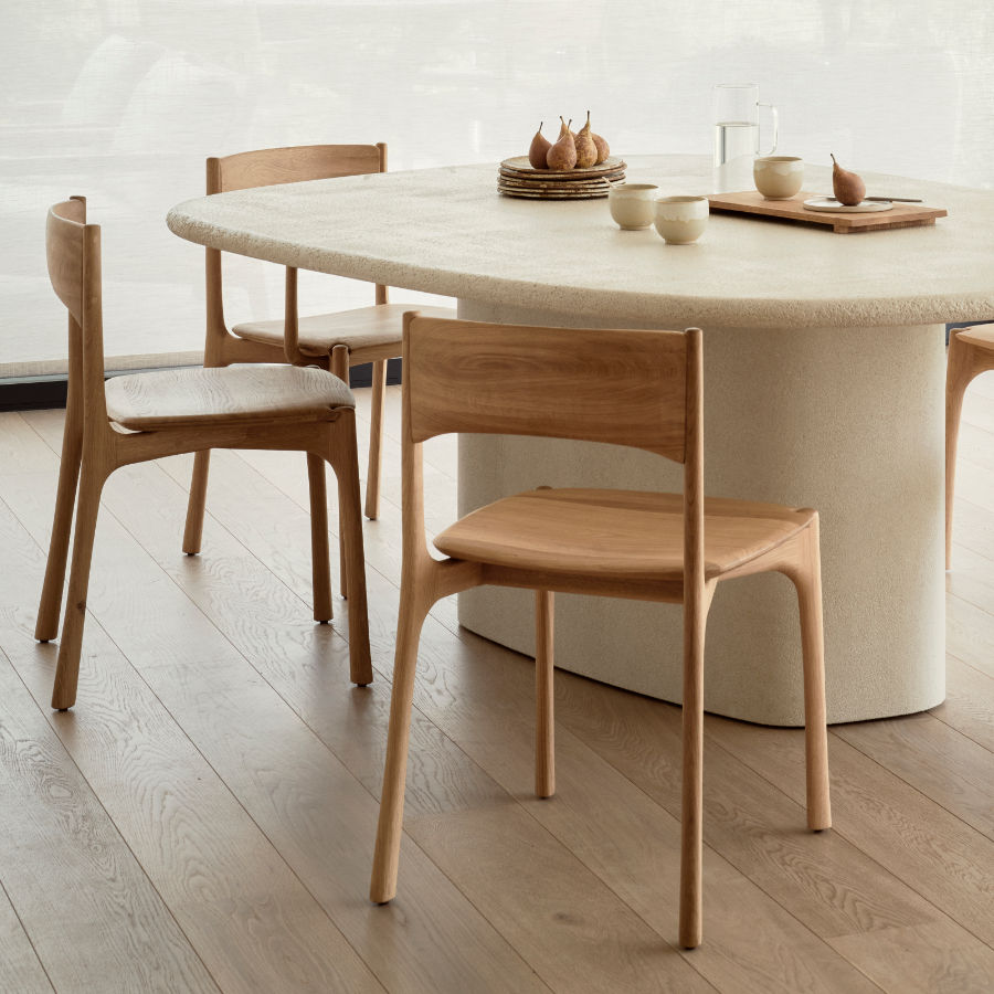Chaises à dîner
