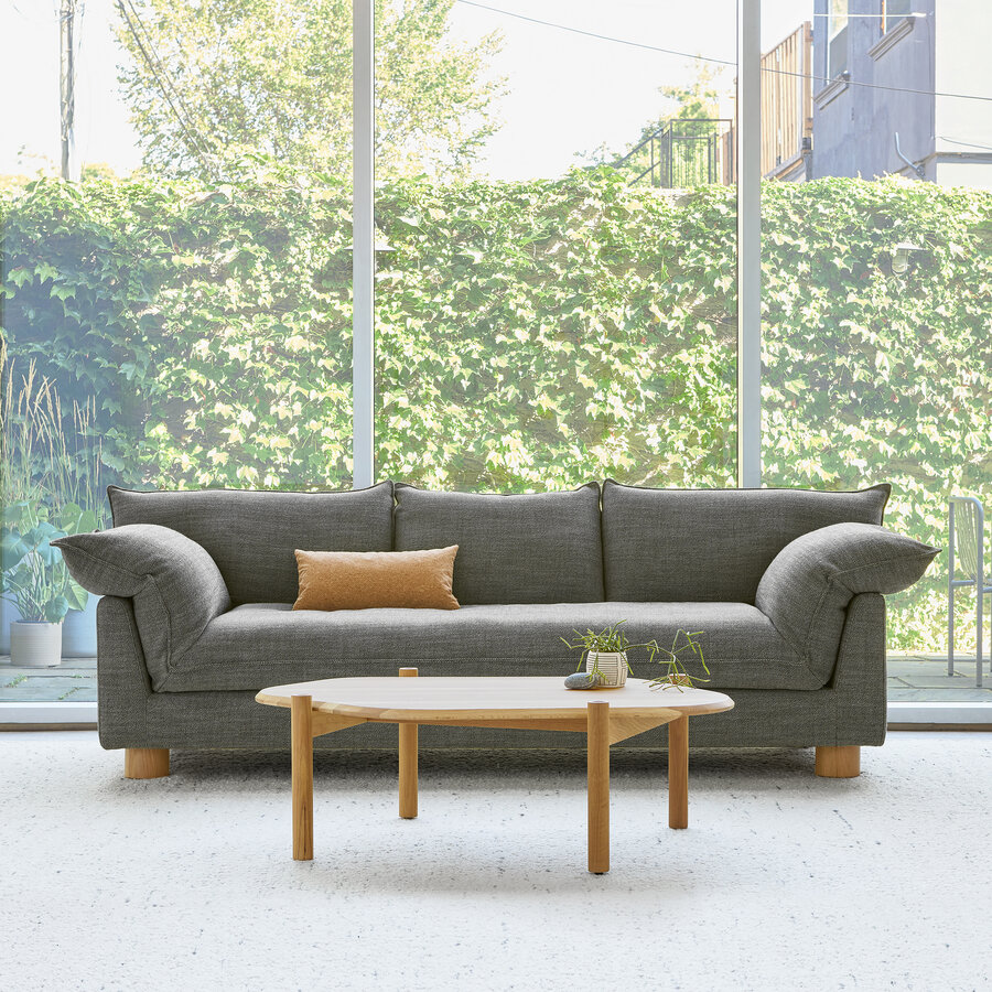 ZOE SOFA