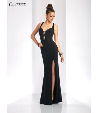3406 Robe ajustée avec décolleté