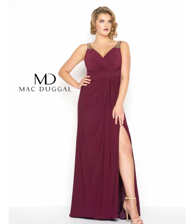 65982 Robe droite avec fente