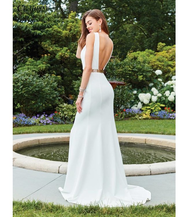 3482 Robe ajustée à découpe