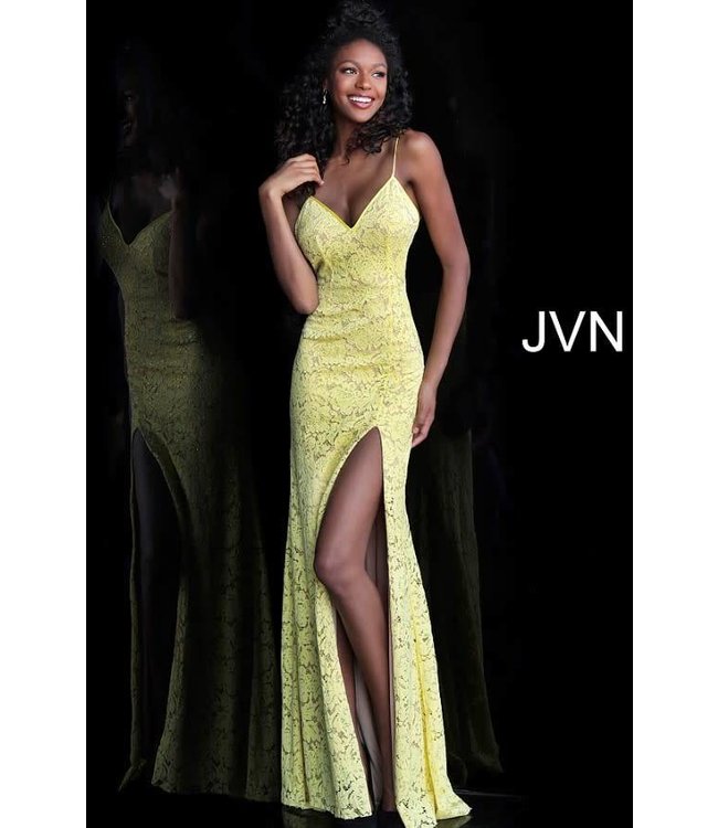 61070 Robe ajustée en dentelle
