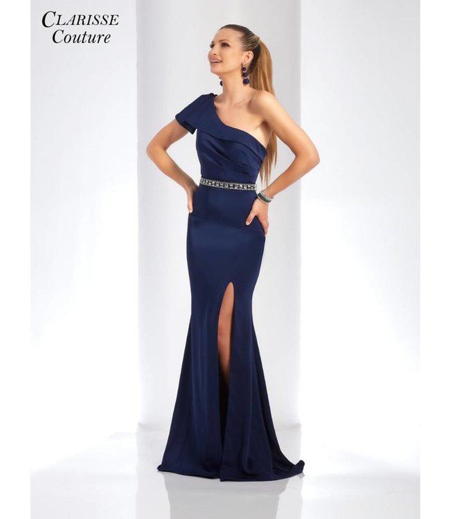 4929 Robe ajustée à une bretelle