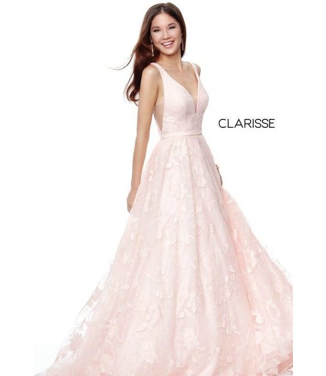 3876 Robe en A avec broderies