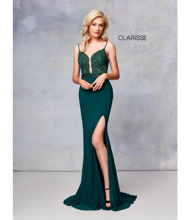 3805 Robe ajustée avec haut en dentelle